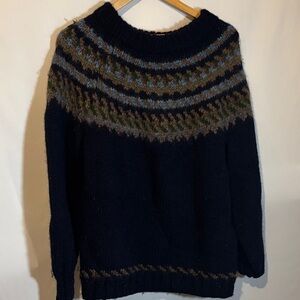 Women’s navy Nancy Thomas Wool Sweater - Classic Yoke Knit